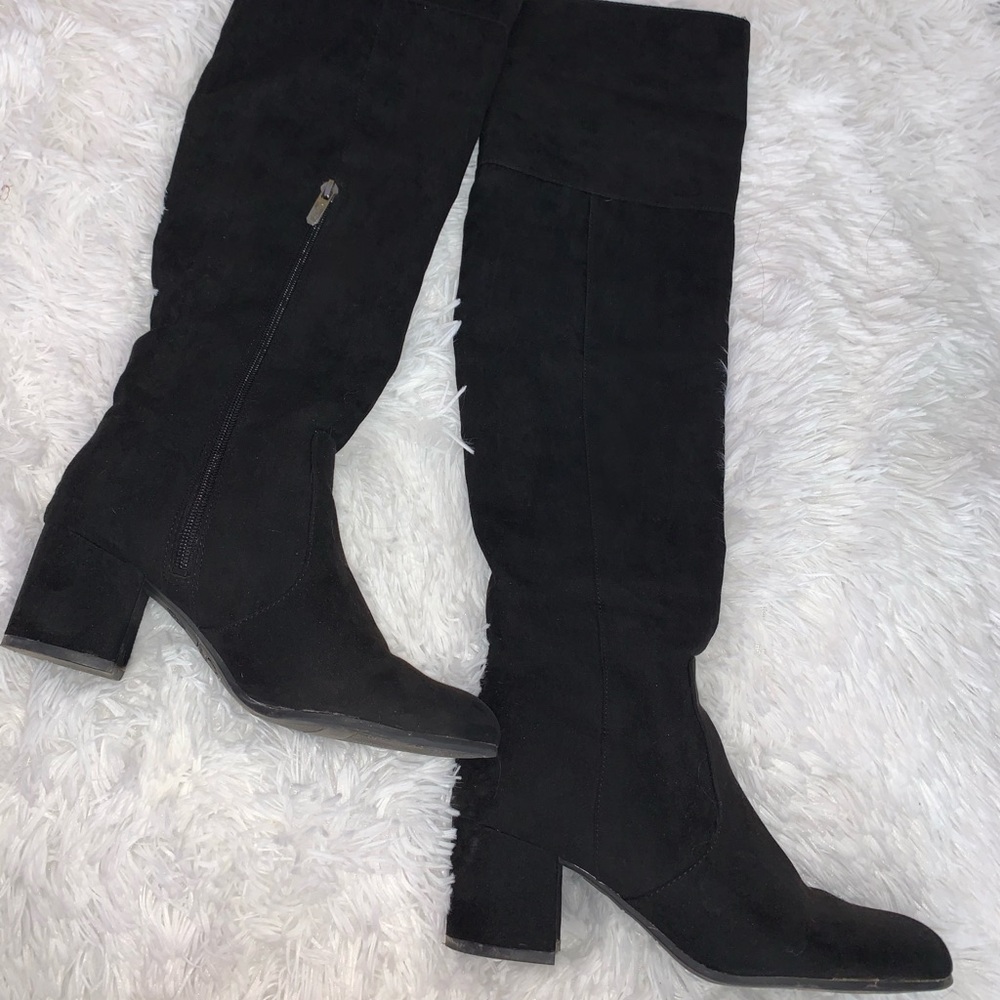 Thigh High Boots🖤